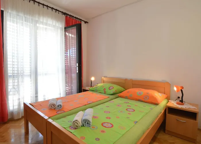 Viktor-1 By Interhome *