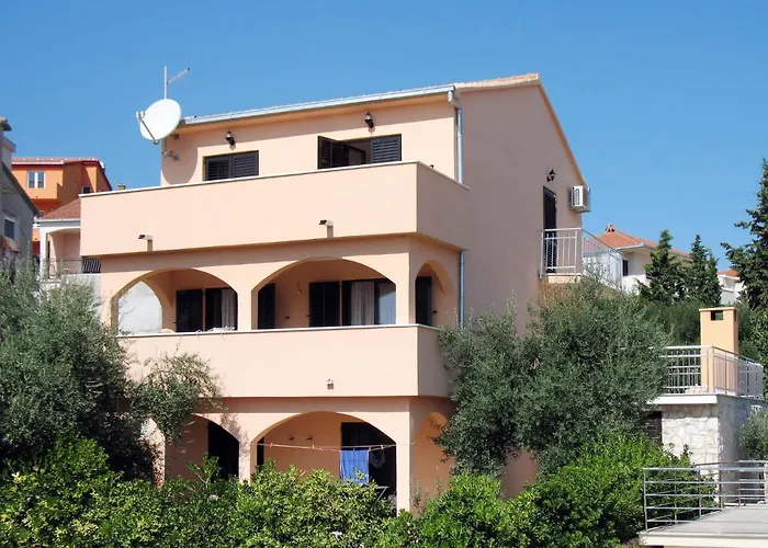 Viktor-1 By Interhome Daire Trogir