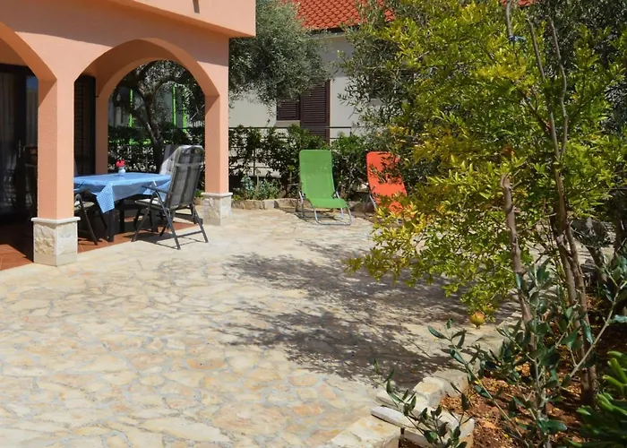 Viktor-1 By Interhome Appartement Trogir